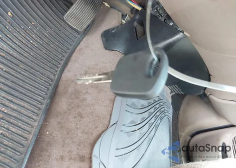 2000 Ford F-150 Lariat/Work Series/Xl/Xlt из США, поврежденный, VIN 1FTRX17L4YNA56742